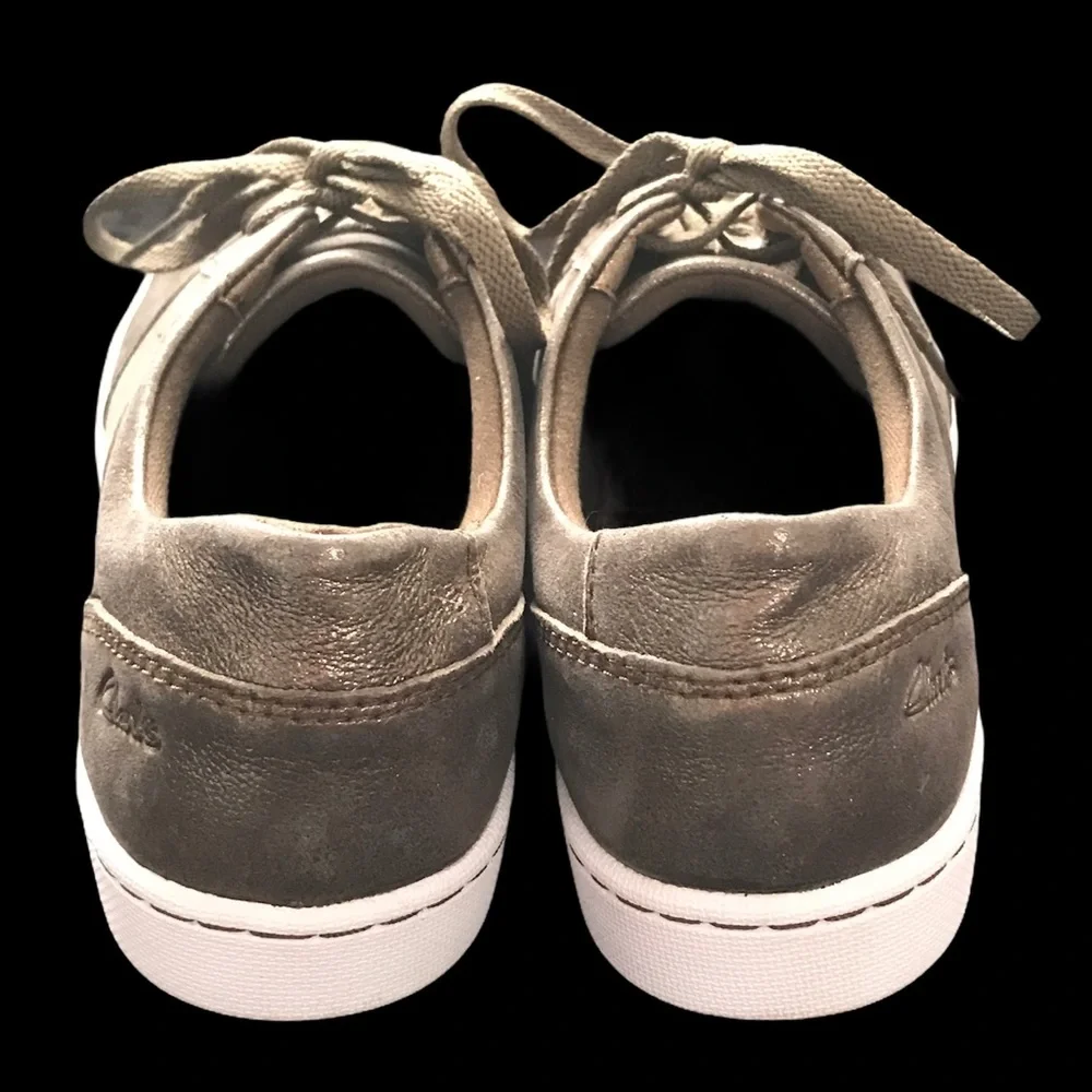 Clarks Bronze Sneakers
